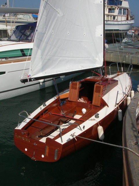 Marc Vuilliomenet also builds the "Cap Corse", a well-known and easily recognised mahogany strip planked sailing boat, designed by Jean-Jacques Herbullot. The strength of the epoxy strip planking, built under vacuum in Marc's workshop, is a guarantee of consistent construction quality and easy future maintenance.