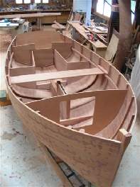 The sailing dinghy Ebihen, designed by Fran&ccedil;ois Vivier and currently being built by Marc Vuilliomenet, was launched on the second of July 2005... Her LOA is 4m50 and she is built in mahogany strip planking on frames... Designed for family recreation in coastal waters, she carries five...