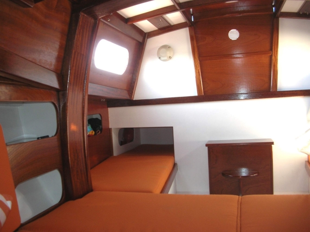 L'int&eacute;rieur de la Version Cabine, vue vers l'arri&egrave;re, spacieuse et &eacute;clair&eacute;&nbsp;&hellip;